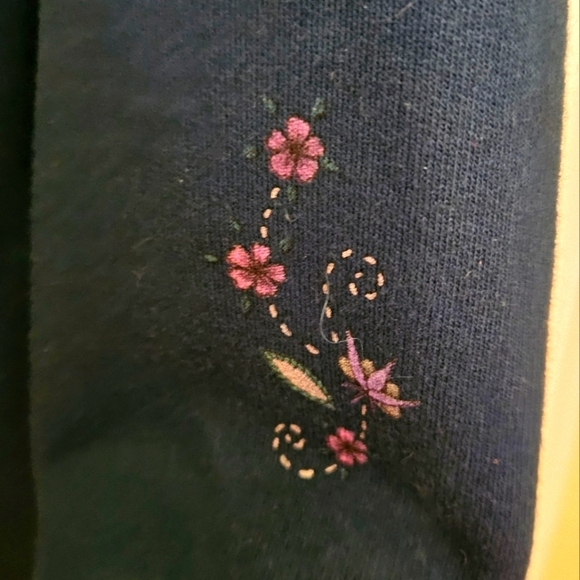 #134 Northern Reflections- Turquoise Knit Floral Printed Button-up - Size: XL - Picture 6 of 9